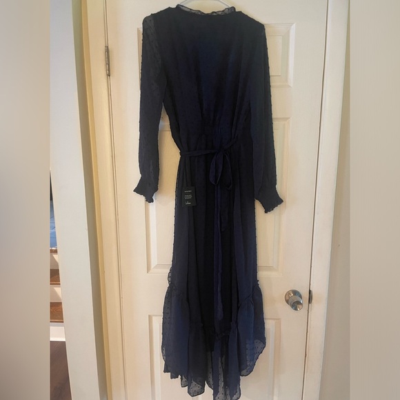 Perfectly Darling Navy Blue Swiss Dot High-Low Wrap Dress - NEW WITH TAGS! - Picture 4 of 8